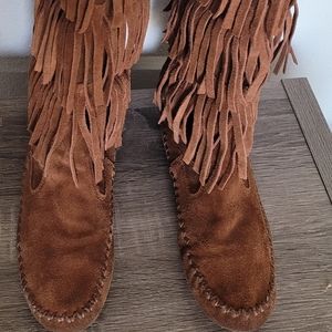 LC Lauren Conrad Mid-Calf Moccasin Pull On Boots in Brown Suede SZ 6.5
